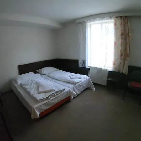 Eden Hostel Špindlerŭv Mlýn