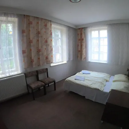 Eden * Špindlerŭv Mlýn