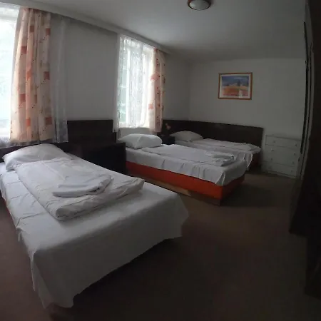 Eden Hostel Špindlerŭv Mlýn